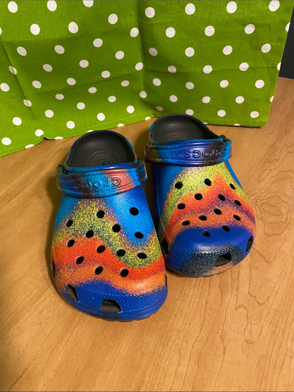 CROCS Kids Blue Rainbow Spray Paint Clogs